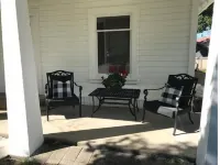 Fully remodeled 1920’s Family size Whole house, 4 bedroom 2.5 bath, 2000 sq ft