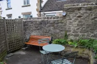 Charming grade 2 listed Georgian cottage in the heart of Bakewell