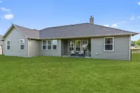 New 2024 Luxe Rockwall Retreat Minutes to Lakes, Downtown & Shops!