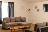 Genroc-"It's your home too" 塔拉哈西住宿飯店