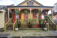 Dream Location! IRISH CHANNEL CHARMER Hotels in Garden District