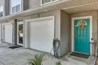 2 Bed/2.5 Bath Townhome In Gorgeous Timeless Amelia Island Steps from the Beach Hotels in Fernandina Beach