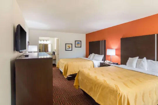 Quality Inn Amarillo I-40 East Hotels near Austin Park