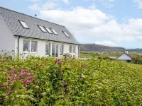 Orral Cottage Hotels near Kilt Rock