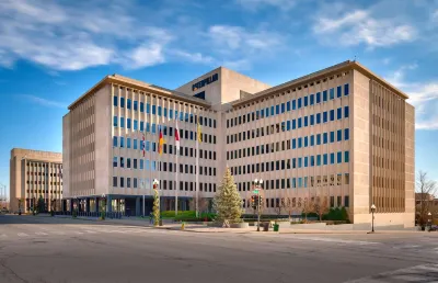 Staybridge Suites Peoria-Downtown
