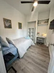 DC Tranquil 2BR w/ Laundry, Parking & Dishwasher Hotels in Catholic University-Brookland