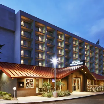 Graduate by Hilton Tempe