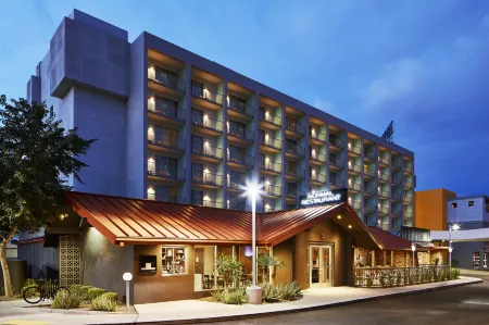 Graduate by Hilton Tempe