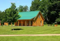 Stay on Kingdom Trails in a three bedroom cabin!