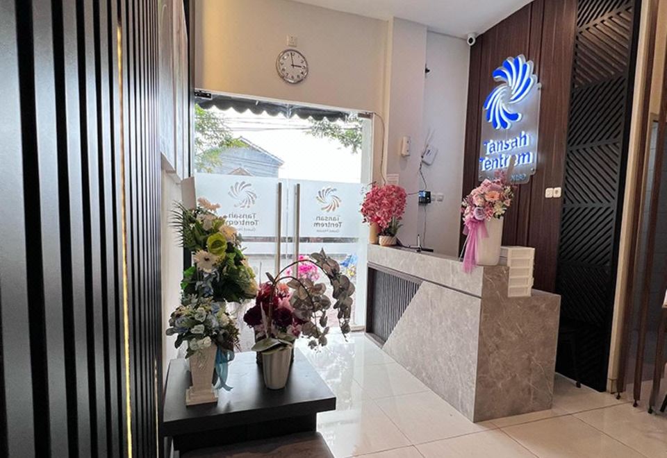 Tansah Tentrem Guest House by Calli Rooms - Housity