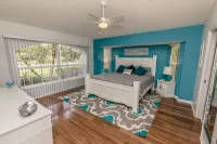 Tropical Perfection!  3 BR/2 BA & HEATED POOL! Close to beaches, WiFi