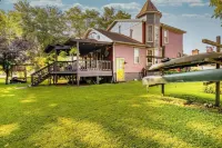 The Farrow House- Canoe, Bike, Hike, Historic, Hocking Valley Railroad,