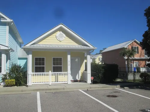 The Marlin at Gulf Stream invites you to relax with an Ocean Breeze.