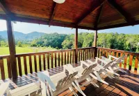 Two Cabins!  Sleeps 24, Themed Bunk Rooms for the Kids, Hot Tubs, Mountain Views - Boutique