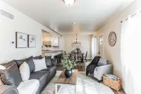 Near Lanc Attractions + Toy Room