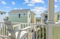 Poolside House w/ Ocean Views, Steps from Beach & Restaurants - 4-Star