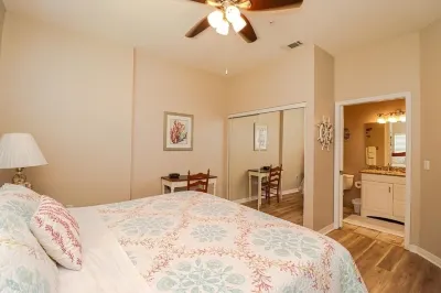 Elevator, 3rd Floor Ocean View, 2 Bed 2 Bath, just steps to private beach access