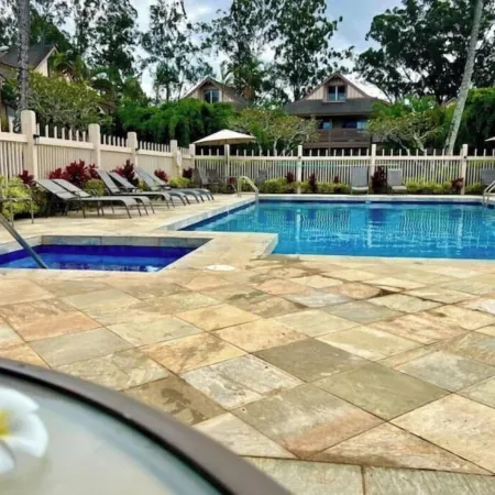 Air Conditioning,Pool, Surf Boards &Beach Supplies,Pool, Lanai,Sleeps 4, Kitchen