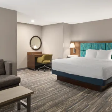 Hampton Inn Spokane Hotels near Knitting Factory