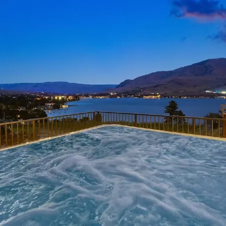 Lake Chelan Luxury Villa w/ Views•Private Beach•Marina•Pool•Spa•Sauna-Sleeps 24