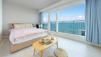Gangneung Haerang Pension Hotels in Каннин