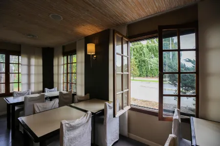 Hotel Bahia Redonda Отели в г. Эль Калафате