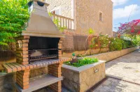 XALET CA S'HEREU - Villa with private pool in Cala Millor. Free WiFi Hotel di Cala Bona