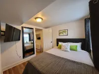 Apartment with Hot Tub and Sauna Near UM/Downtown