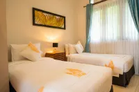 De Tropen Jogja Villa with Breakfast Ngaglik 호텔