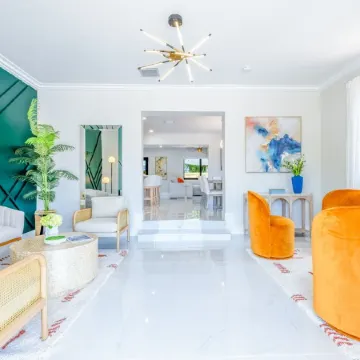 Welcome to Casa Luna – Your Private Oasis with Heated Pool!