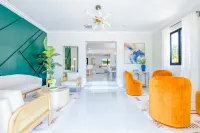 Welcome to Casa Luna! Your relaxing and luxurious retreat away from home.