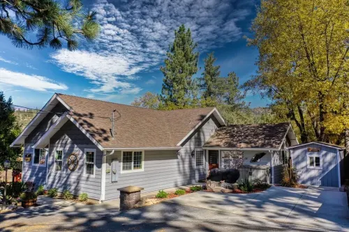 Arrowbear Lakehouse, Private 5BR-3BA, Deck, Sauna, Media/Game Rm