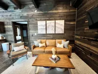 The Cozy Cove-Updated Cabin-Island Park