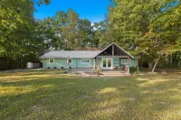 Farm Experience in a Beautiful Log Cabin