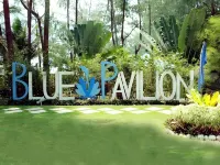 Blue Pavilion Beach Resort - parking