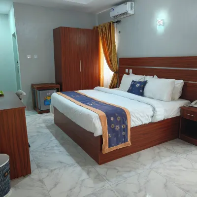 J Blitz International Hotel Hotels near The Synagogue Church Of All Nations (SCOAN)