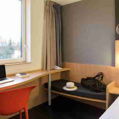ibis Nîmes Ouest Rooms