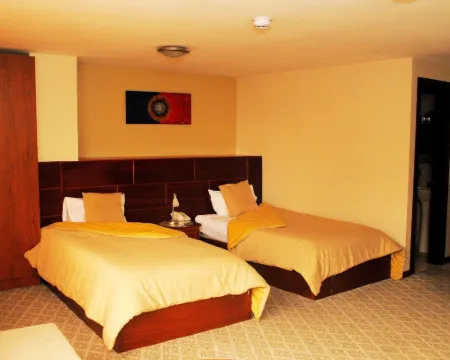 Colony Inn Hotel Hoteles en Ambato