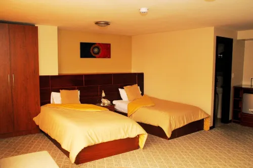 Colony Inn Hotel Hotels in Parroquia Antonio Jose Holguin