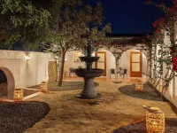 Boutique Hideaway Cortijo El Sarmiento فنادق في موجاكار