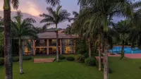 Speke Resort and Conference Center - Beach