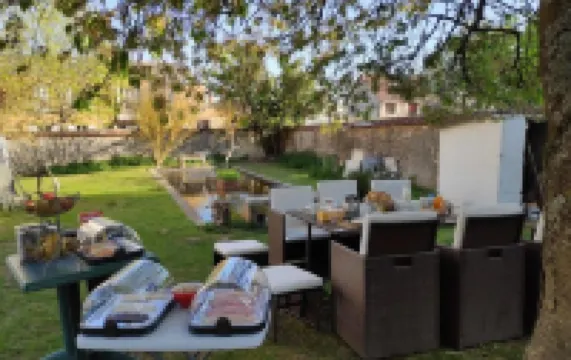 Chez Aurélia : Chambres & Table d'hôtes