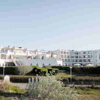 Hôtel Thalasso & Spa Les Corallines Hotel Exterior