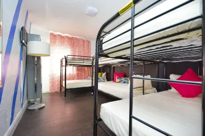 South Beach Rooms and Hostel