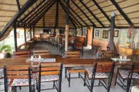 Ndhovu Safari Lodge - breakfast
