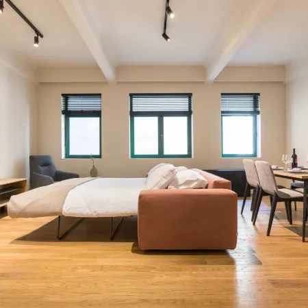 Klepsydra Urban Suites Отели рядом с достопримечательностью «Книжный центр»