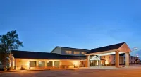 AmericInn by Wyndham Manitowoc Hotels near Manitowoc Skate Park