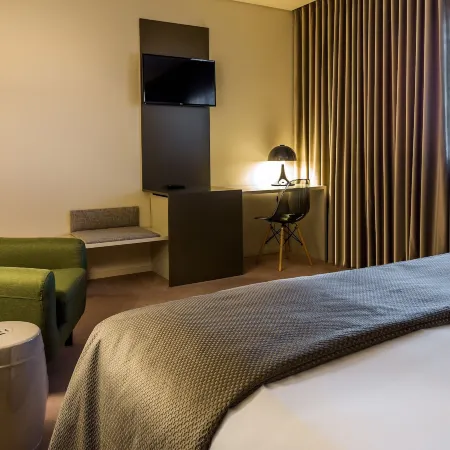 4615 Hotel