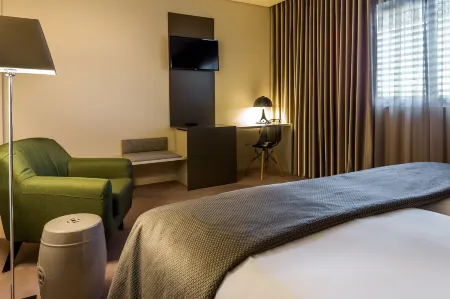 4615 Hotel Отели в г. Морейра-ду-Каштелу