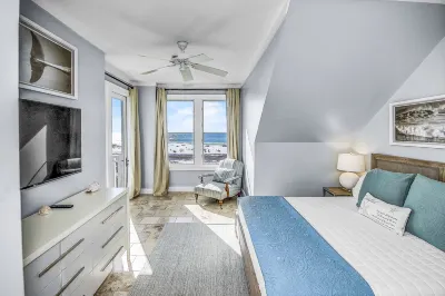 Stunning Gulf Views - 3Br WaterSound Condo #426A - Steps to Beach and Pool Condo